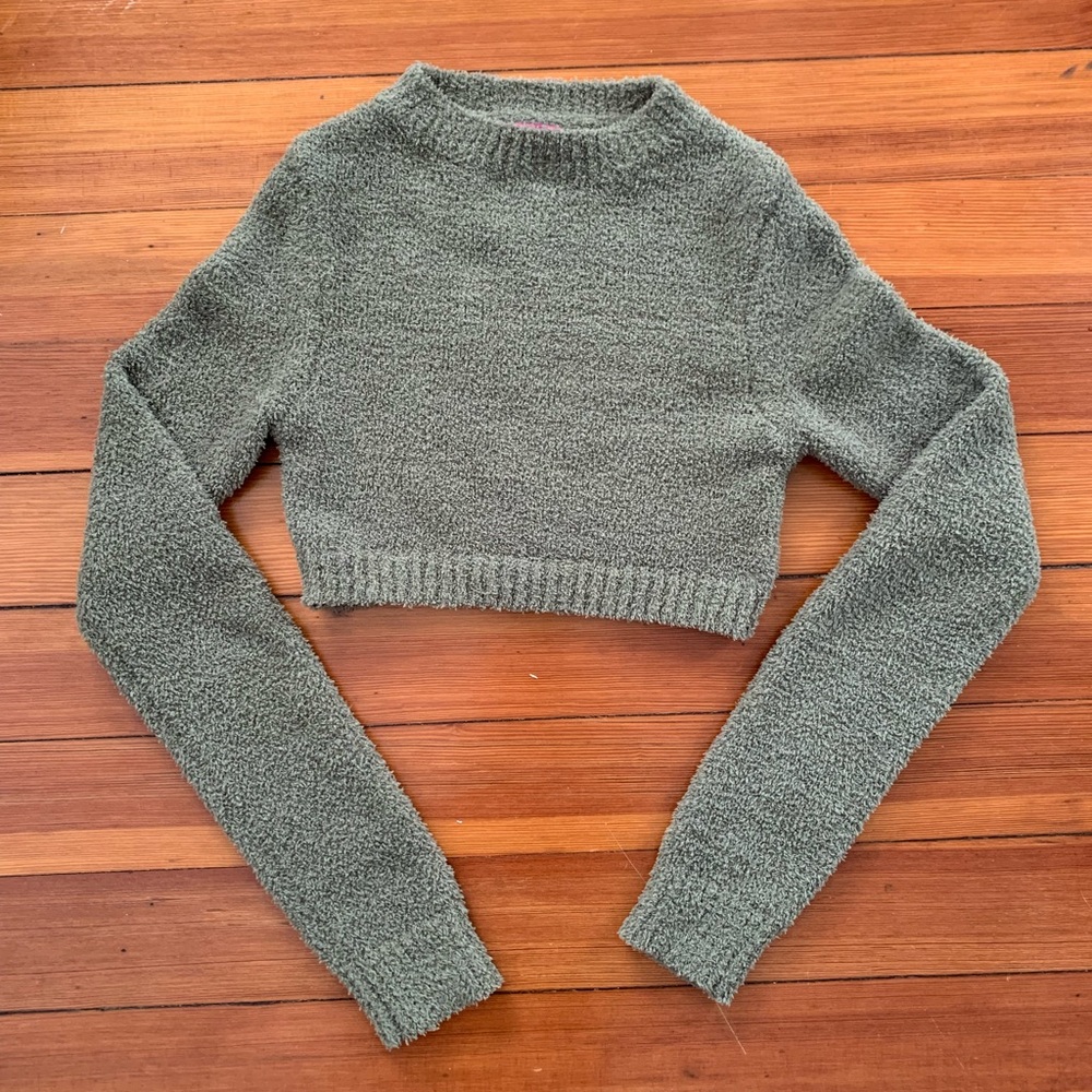 Edikted super soft cropped green sweater